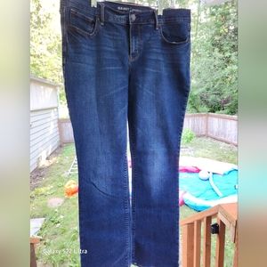 Old Navy Original Mid-Rise Bootcut Jeans Size 12 Regular